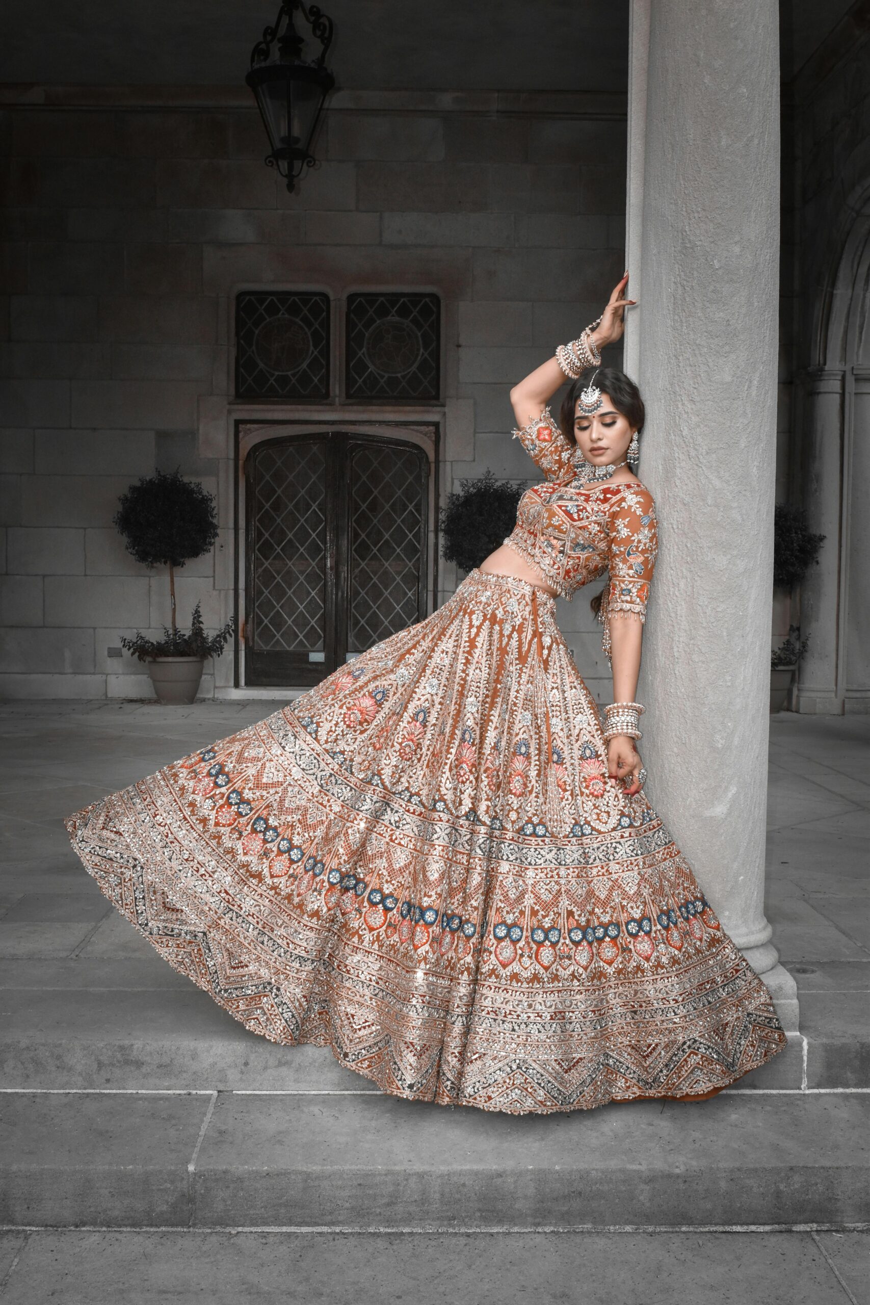 GROUP OF FASHIONS